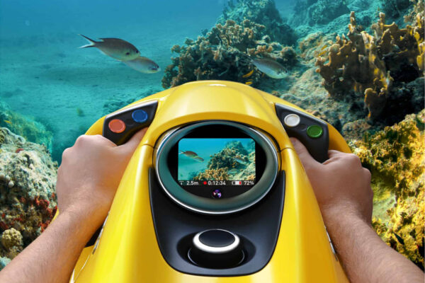 Seabob F5S underwater Scooter screen view