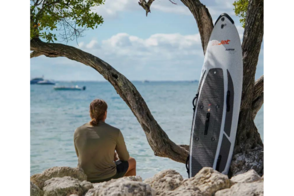 YuJet Surfer XT relaxing on the beach after the ride