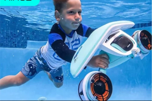Alquiler de scooters de buceo para niños e-Dive
