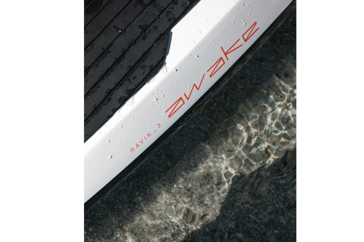 Awake RÄVIK 3 Electric Surfboard - Image 6