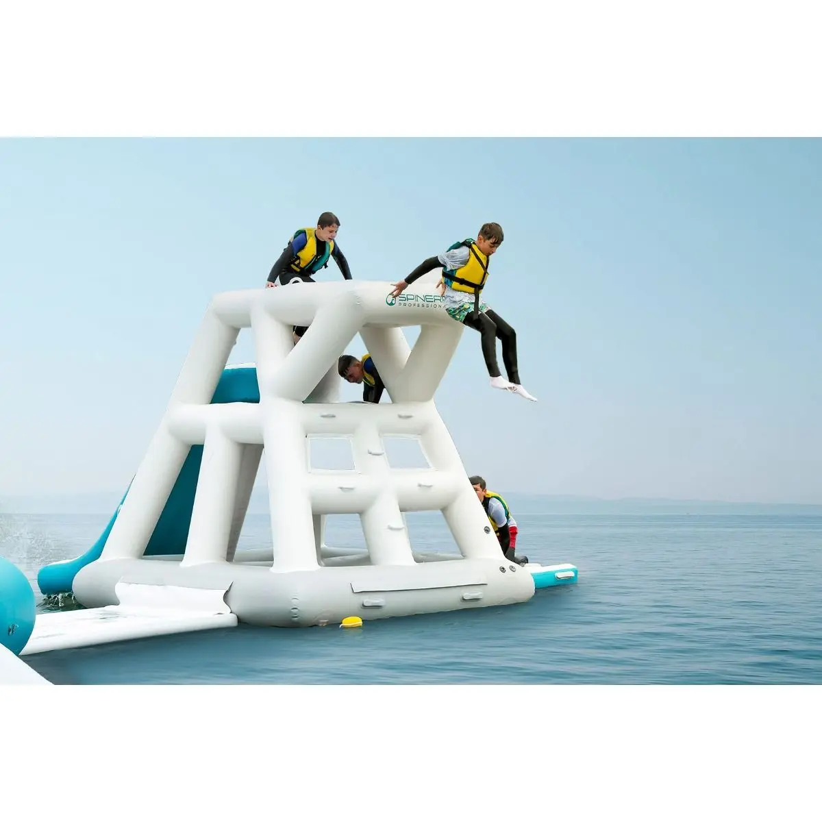 Spinera Professional Aquapark Pirates Rock - Image 10
