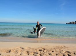 ELECTRIC HYDROFOIL SURFBOARD eFOIL